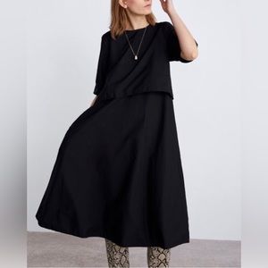 Zara dress. Poplin material. Super cute fit. Black.